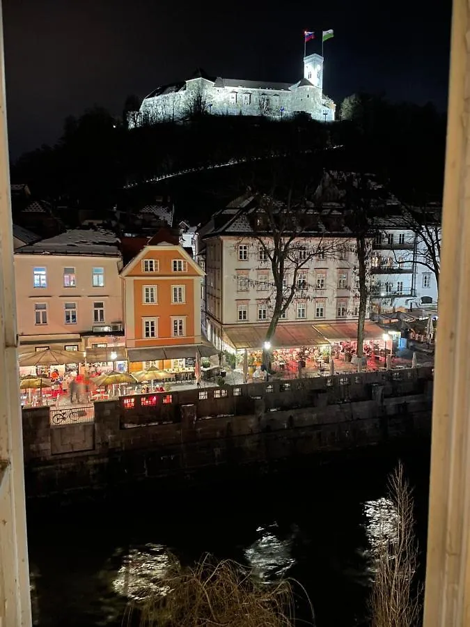Old Town Theatre Staircase Apartments Ljubljana